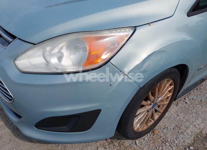 Photo 6 of 2013 Ford C-max HYBRID SE (VIN 1FADP5AU9DL511227)