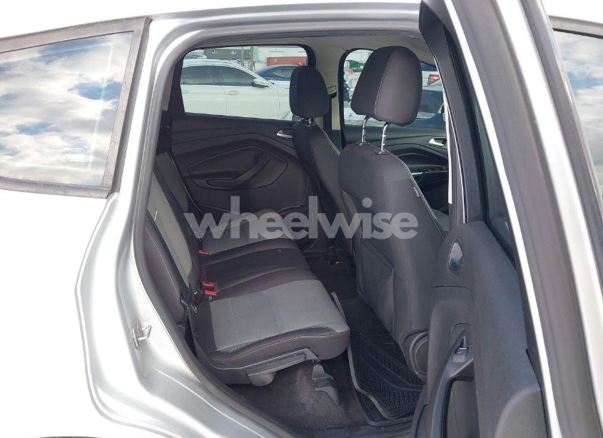 Photo 8 of 2013 Ford C-max HYBRID SE (VIN 1FADP5AU9DL553316)