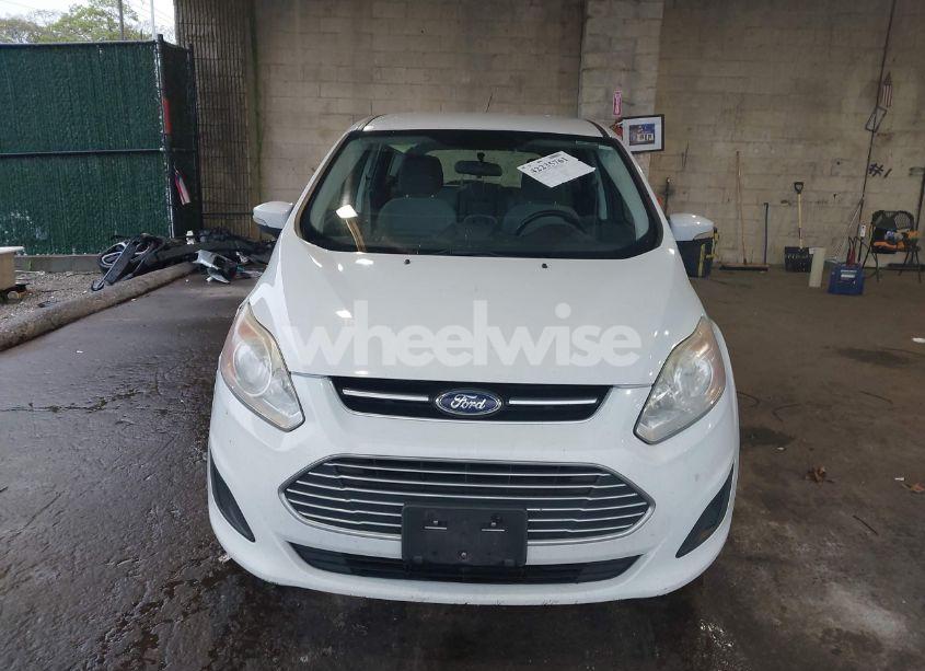 Photo 12 of 2013 Ford C-max HYBRID SE (VIN 1FADP5AUXDL508739)