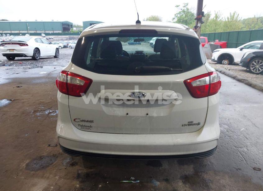 Photo 16 of 2013 Ford C-max HYBRID SE (VIN 1FADP5AUXDL508739)