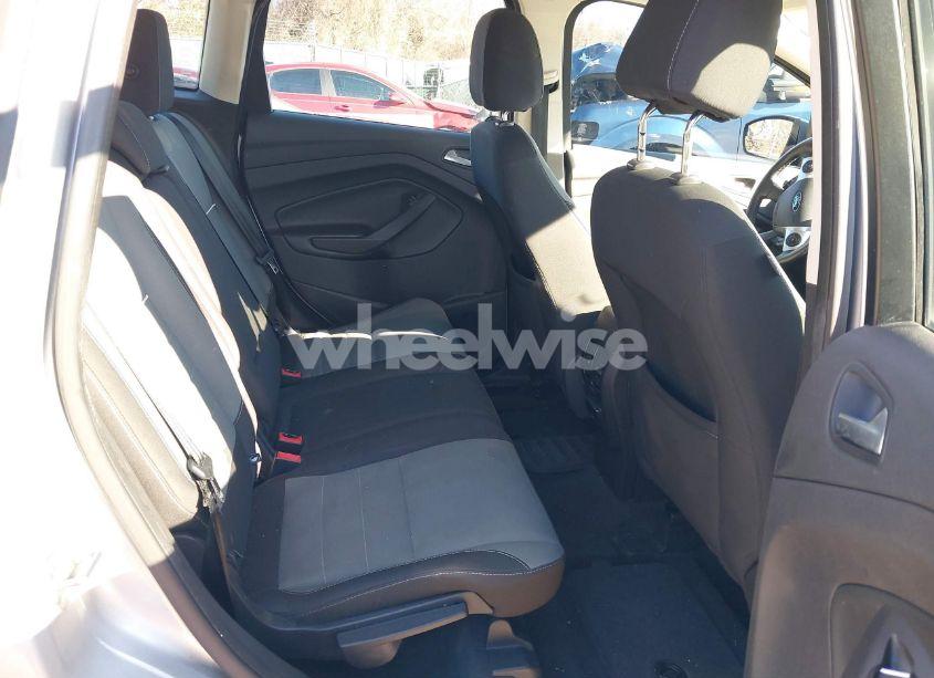 Photo 8 of 2013 Ford C-max HYBRID SE (VIN 1FADP5AUXDL511480)