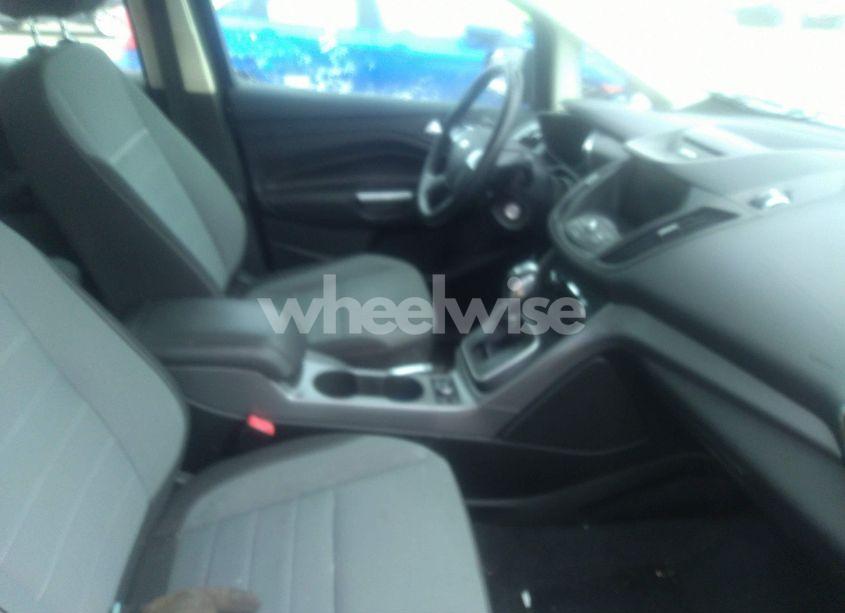 Photo 5 of 2013 Ford C-max HYBRID SE (VIN 1FADP5AUXDL533852)