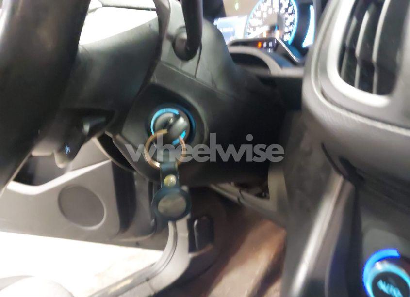 Photo 11 of 2017 Ford C-max HYBRID SE (VIN 1FADP5AUXHL101087)