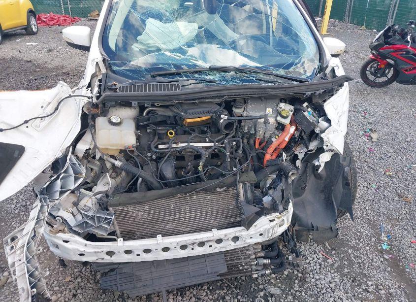 Photo 10 of 2013 Ford C-max HYBRID SEL (VIN 1FADP5BU2DL513237)