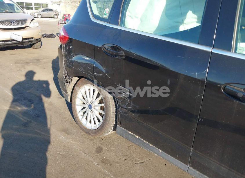 Photo 12 of 2013 Ford C-max HYBRID SEL (VIN 1FADP5BU4DL506466)