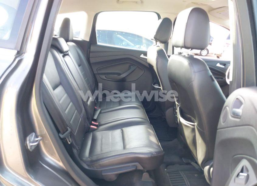 Photo 8 of 2013 Ford C-max HYBRID SEL (VIN 1FADP5BU4DL552444)