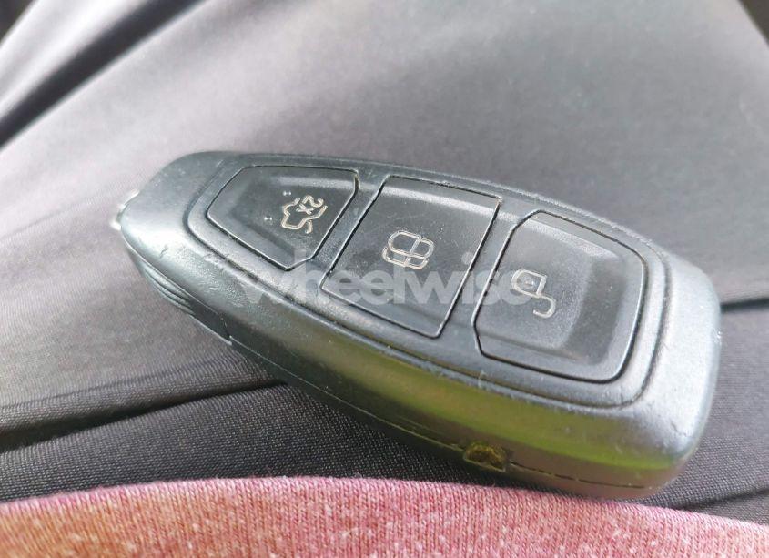 Photo 11 of 2013 Ford C-max HYBRID SEL (VIN 1FADP5BU6DL504301)