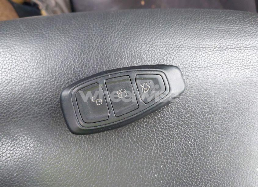 Photo 11 of 2013 Ford C-max HYBRID SEL (VIN 1FADP5BU6DL526153)