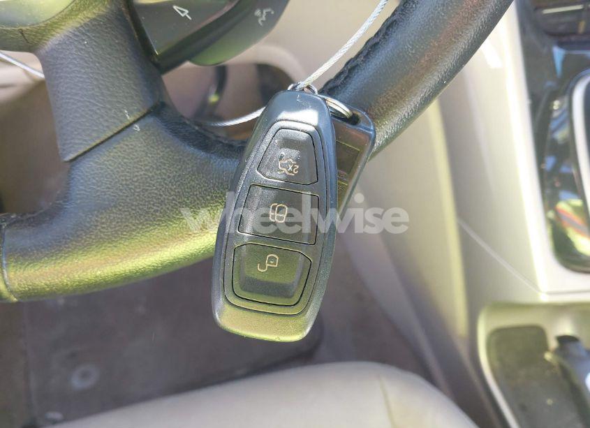 Photo 11 of 2013 Ford C-max HYBRID SEL (VIN 1FADP5BU8DL519690)