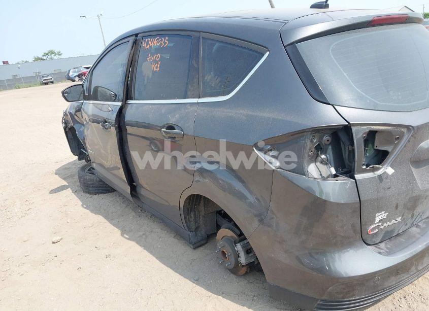 Photo 16 of 2015 Ford C-max HYBRID SEL (VIN 1FADP5BU9FL106177)