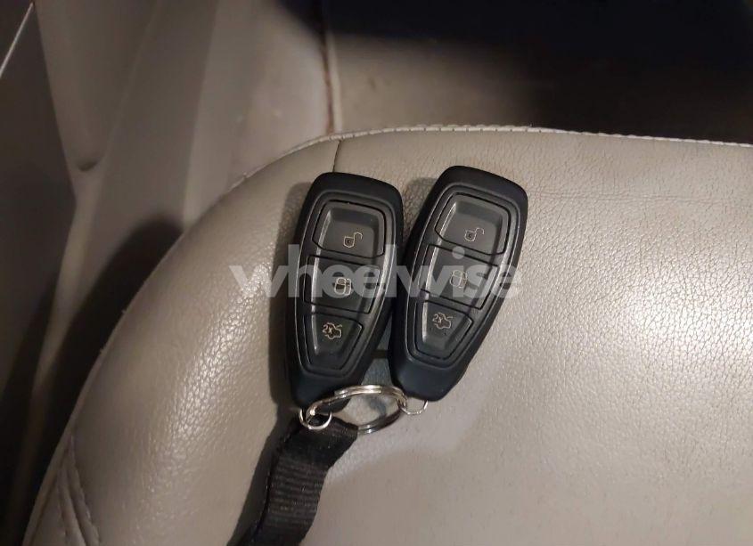 Photo 11 of 2013 Ford C-max HYBRID SEL (VIN 1FADP5BUXDL549130)