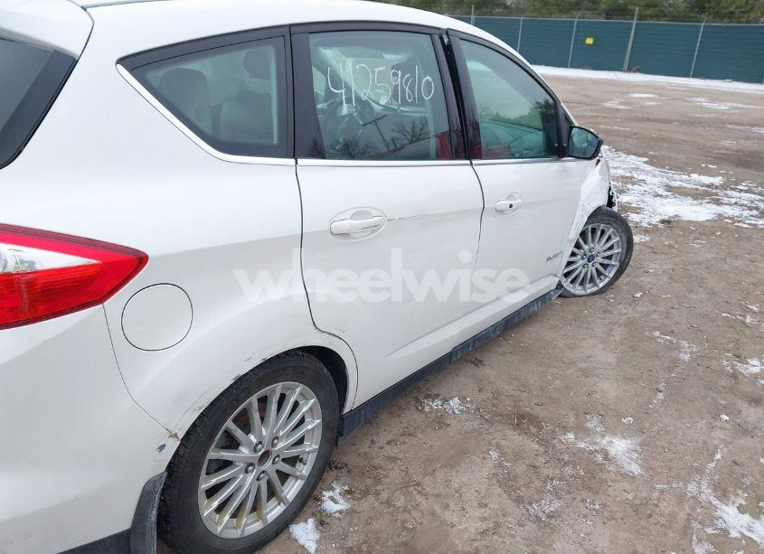Photo 6 of 2014 Ford C-max HYBRID SEL (VIN 1FADP5BUXEL512130)