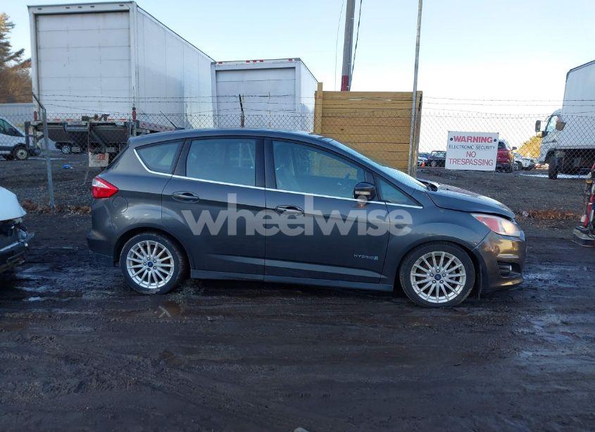 Photo 13 of 2016 Ford C-max HYBRID SEL (VIN 1FADP5BUXGL106349)