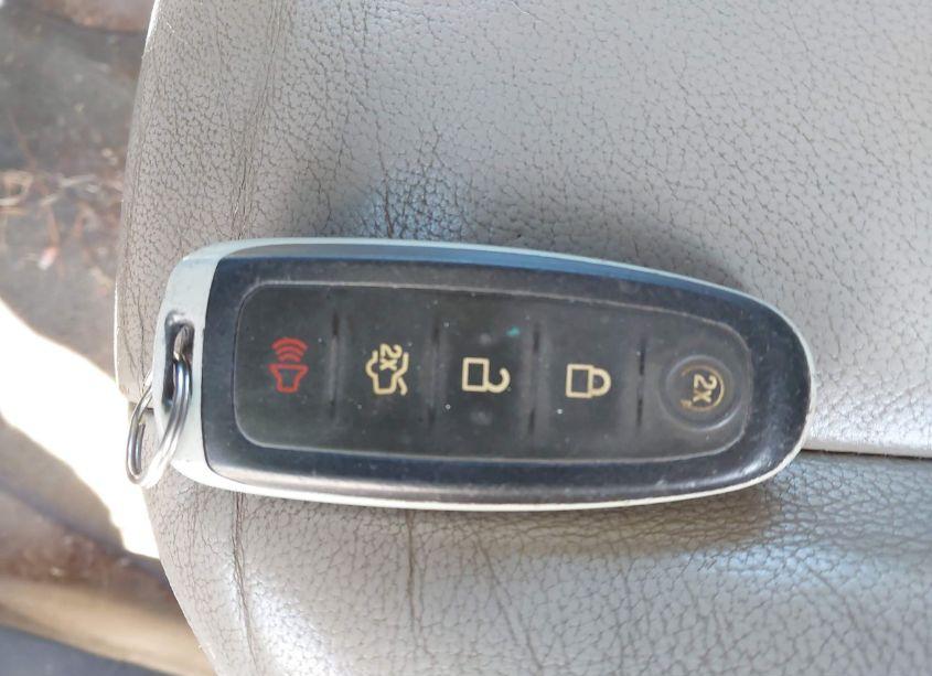 Photo 11 of 2013 Ford C-max ENERGI SEL (VIN 1FADP5CU0DL512182)