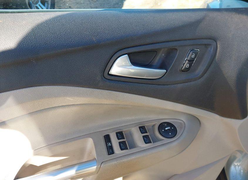 Photo 14 of 2013 Ford C-max ENERGI SEL (VIN 1FADP5CU0DL512182)