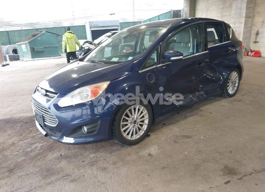 Photo 2 of 2016 Ford C-max ENERGI SEL (VIN 1FADP5CU1GL100812)