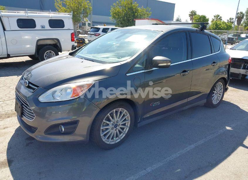 Photo 2 of 2016 Ford C-max ENERGI SEL (VIN 1FADP5CU1GL112085)