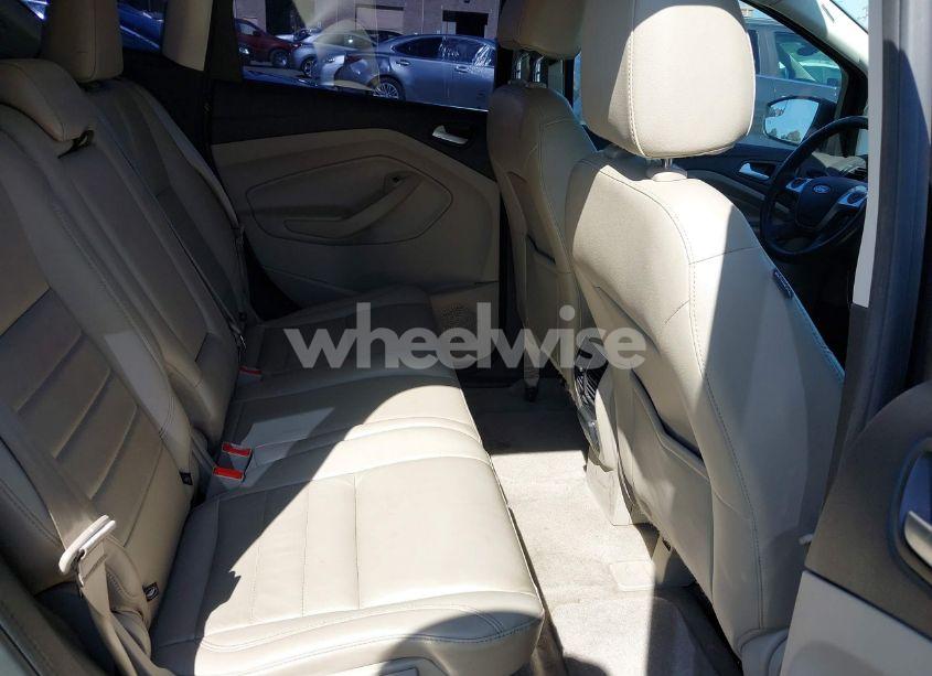 Photo 8 of 2016 Ford C-max ENERGI SEL (VIN 1FADP5CU1GL112085)