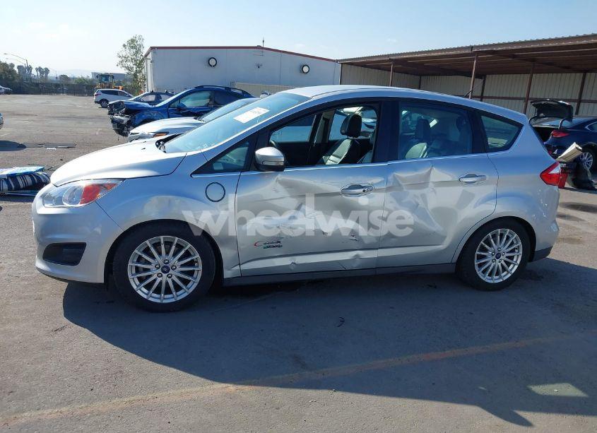 Photo 6 of 2016 Ford C-max ENERGI SEL (VIN 1FADP5CU1GL114094)
