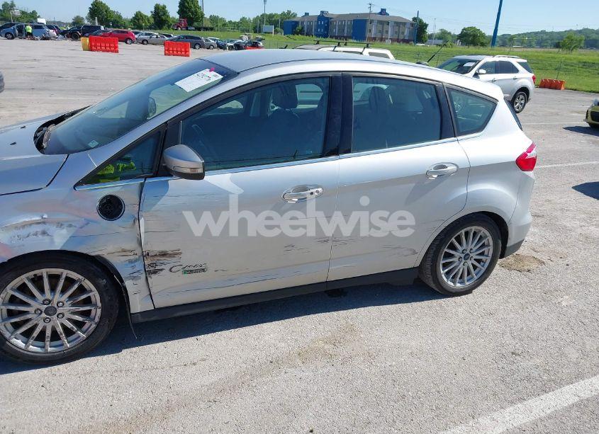 Photo 6 of 2015 Ford C-max ENERGI SEL (VIN 1FADP5CU2FL105757)