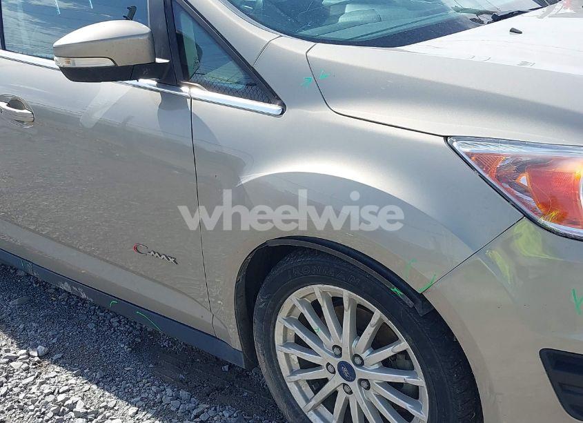 Photo 6 of 2016 Ford C-max ENERGI SEL (VIN 1FADP5CU2GL113164)