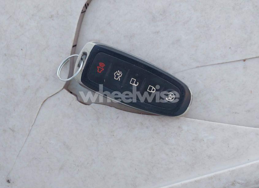 Photo 11 of 2015 Ford C-max ENERGI SEL (VIN 1FADP5CU4FL115917)