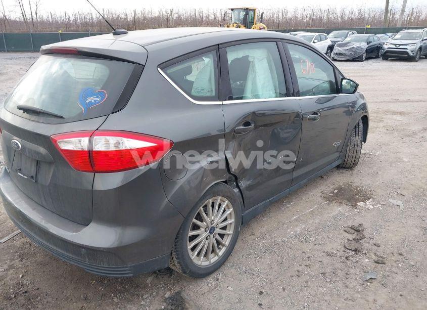 Photo 4 of 2016 Ford C-max ENERGI SEL (VIN 1FADP5CU4GL112579)