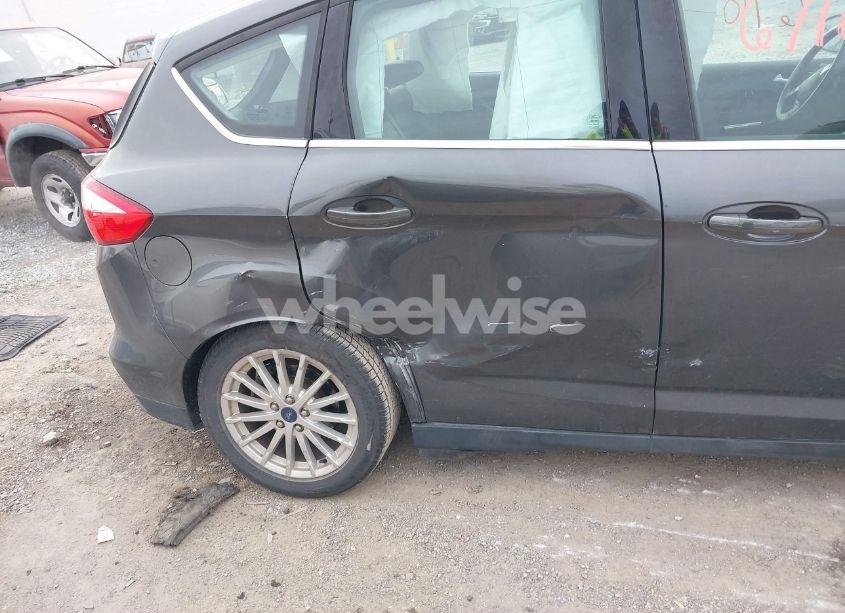 Photo 6 of 2016 Ford C-max ENERGI SEL (VIN 1FADP5CU4GL112579)