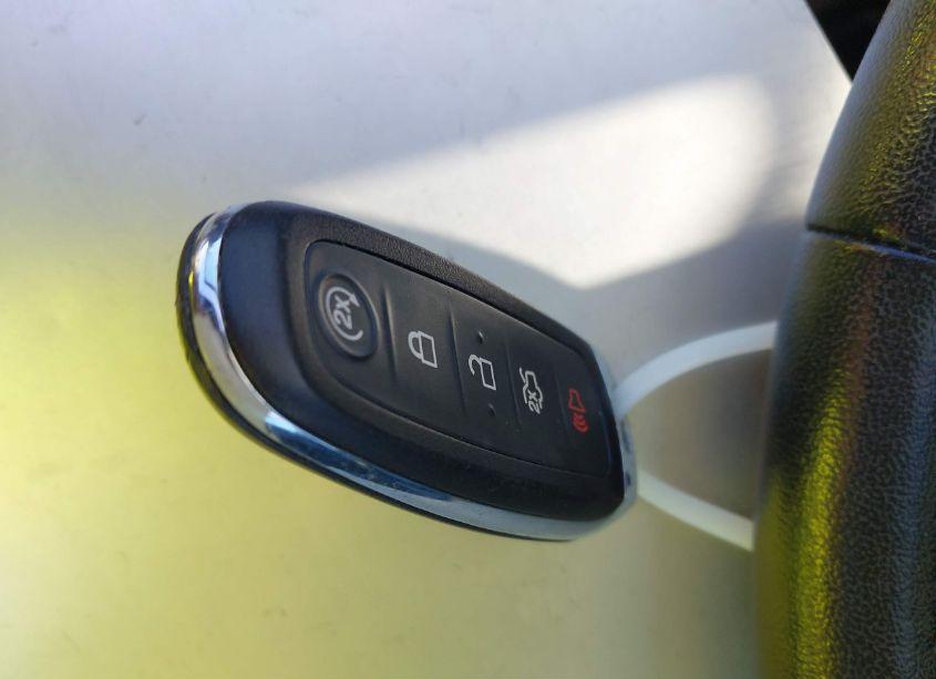 Photo 11 of 2014 Ford C-max ENERGI SEL (VIN 1FADP5CU5EL503348)