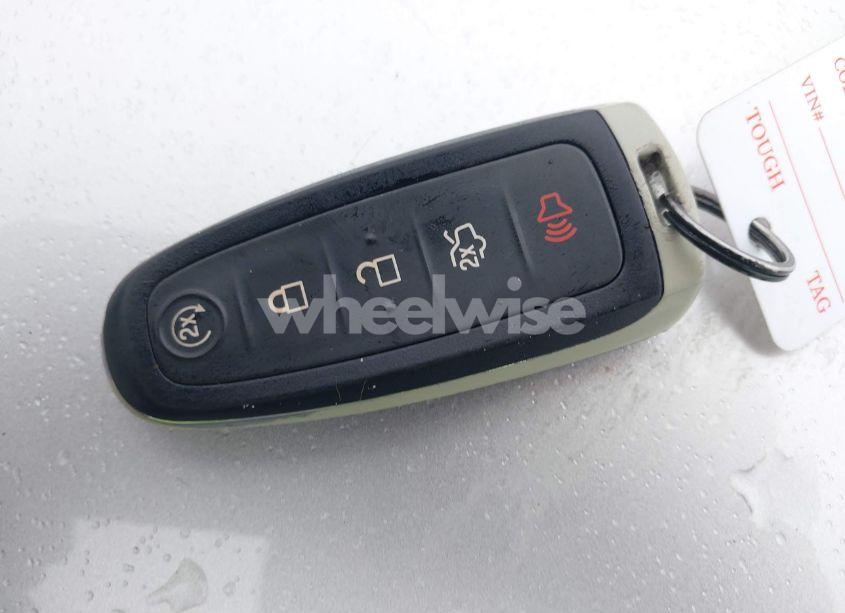 Photo 11 of 2016 Ford C-max ENERGI SEL (VIN 1FADP5CU5GL117712)