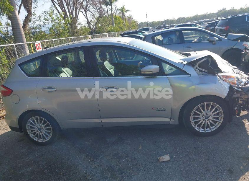 Photo 13 of 2013 Ford C-max ENERGI SEL (VIN 1FADP5CU8DL510860)