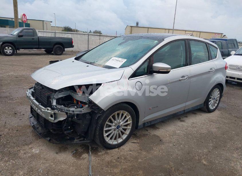 Photo 2 of 2013 Ford C-max ENERGI SEL (VIN 1FADP5CU8DL557676)