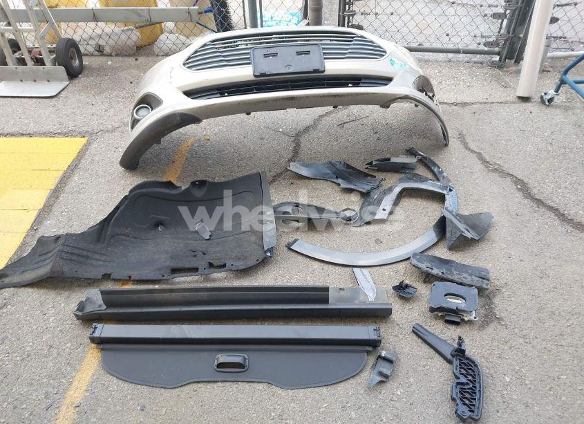 Photo 12 of 2015 Ford C-max ENERGI SEL (VIN 1FADP5CU8FL100255)