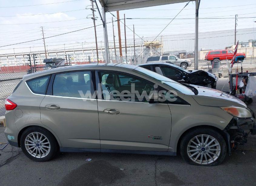 Photo 14 of 2015 Ford C-max ENERGI SEL (VIN 1FADP5CU8FL100255)