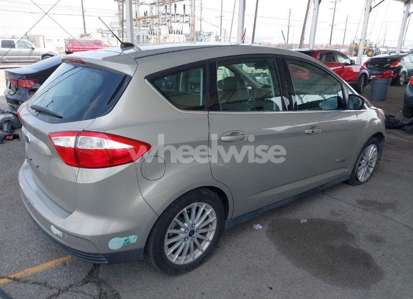 Photo 4 of 2015 Ford C-max ENERGI SEL (VIN 1FADP5CU8FL100255)