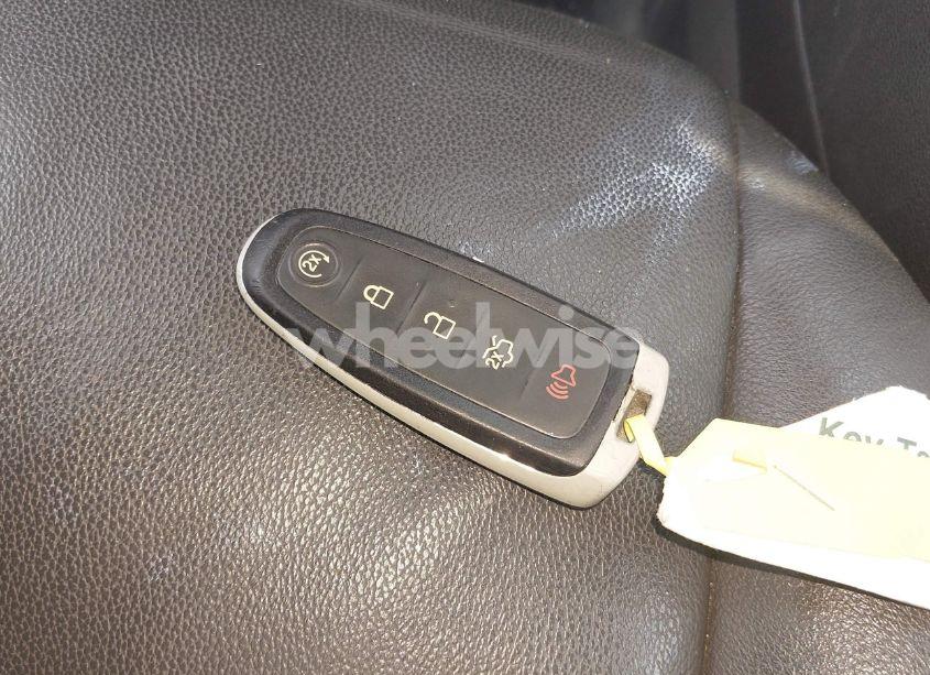 Photo 11 of 2016 Ford C-max ENERGI SEL (VIN 1FADP5CU8GL115355)