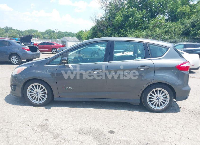 Photo 15 of 2016 Ford C-max ENERGI SEL (VIN 1FADP5CU8GL115355)