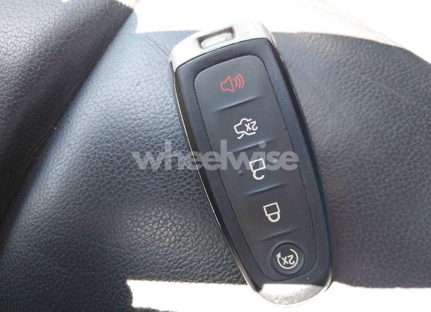 Photo 11 of 2013 Ford C-max ENERGI SEL (VIN 1FADP5CU9DL533130)