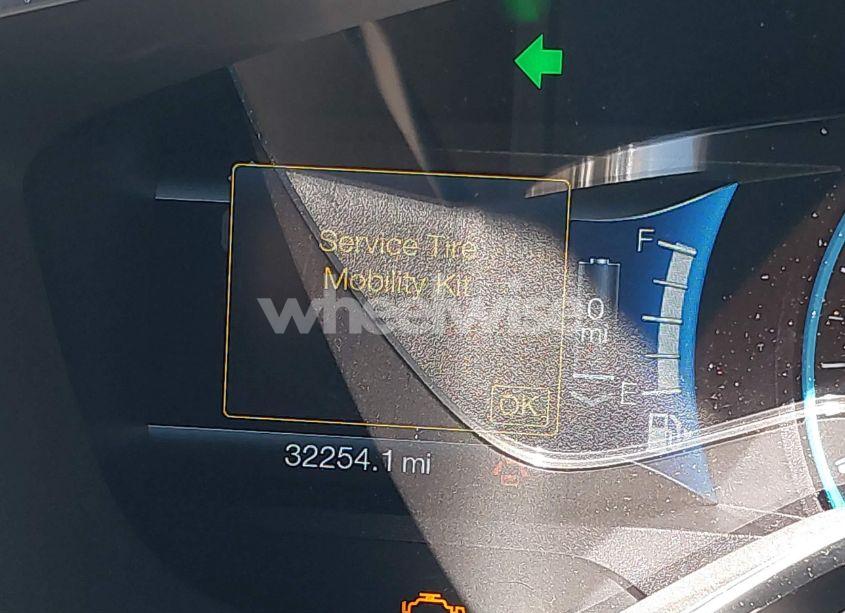 Photo 15 of 2013 Ford C-max ENERGI SEL (VIN 1FADP5CU9DL537775)