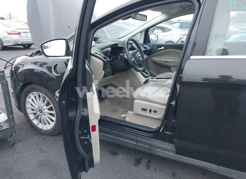 Photo 5 of 2013 Ford C-max ENERGI SEL (VIN 1FADP5CUXDL526901)