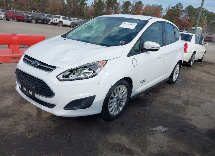 Photo 2 of 2017 Ford C-max ENERGI SE (VIN 1FADP5EU0HL101559)
