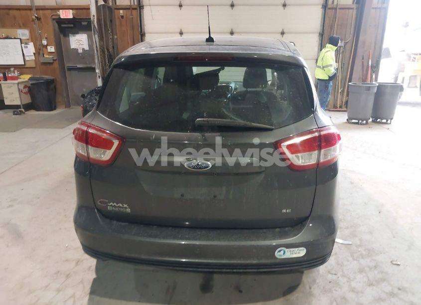 Photo 17 of 2017 Ford C-max ENERGI SE (VIN 1FADP5EU9HL100619)