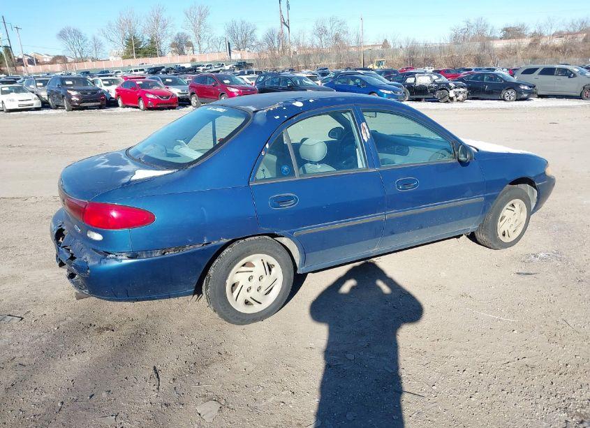 Photo 4 of 1998 Ford Escort LX (VIN 1FAFP10P1WW151630)