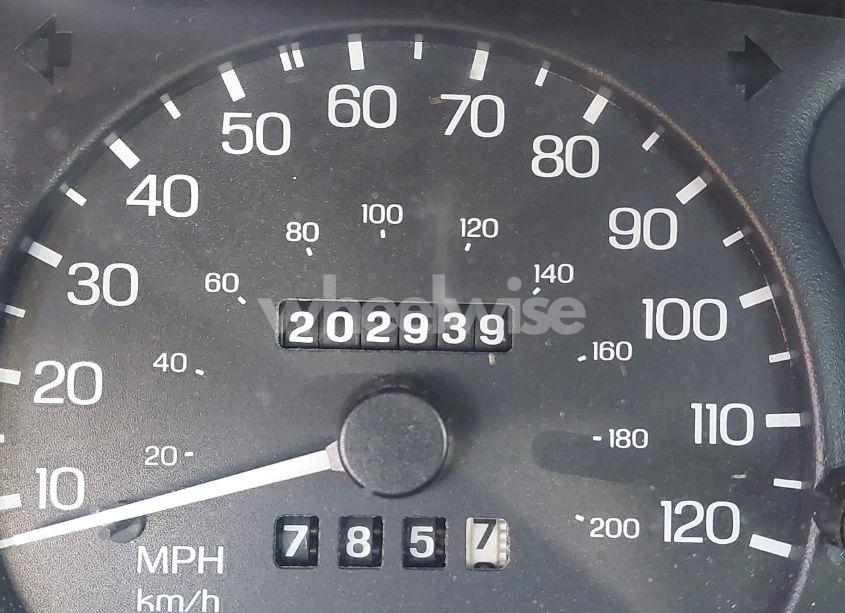 Photo 15 of 1999 Ford Escort LX (VIN 1FAFP10P1XW236632)