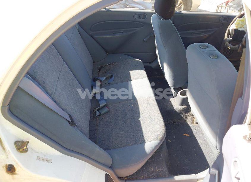 Photo 8 of 1999 Ford Escort LX (VIN 1FAFP10P1XW236632)