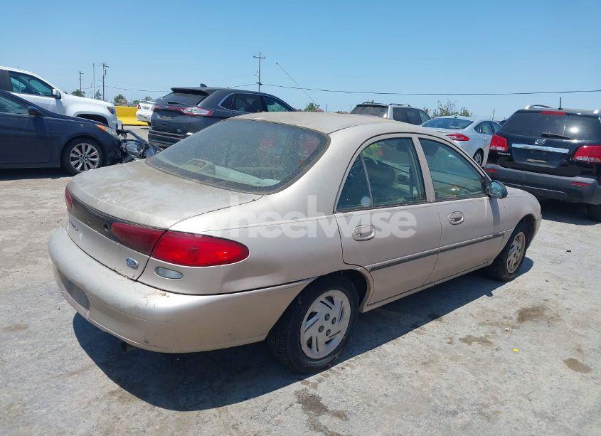 Photo 4 of 1998 Ford Escort LX (VIN 1FAFP10P3WW160605)
