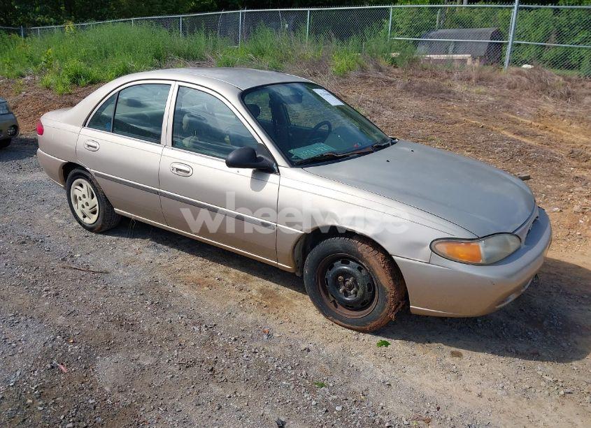 1998 Ford Escort LX (VIN 1FAFP10P3WW234833) main photo