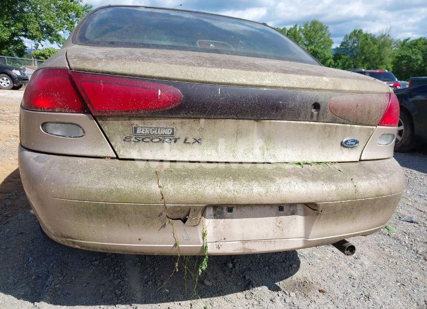 Photo 13 of 1998 Ford Escort LX (VIN 1FAFP10P3WW234833)