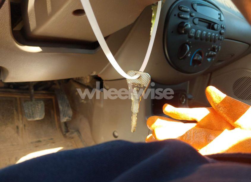 Photo 11 of 1999 Ford Escort LX (VIN 1FAFP10P7XW198467)