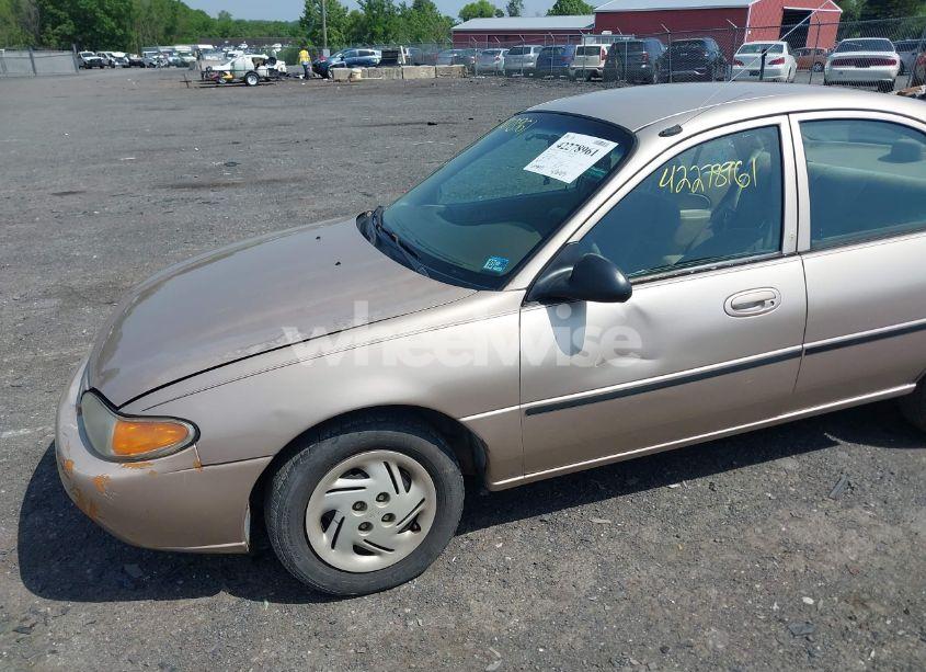 Photo 6 of 1999 Ford Escort LX (VIN 1FAFP10P7XW198467)